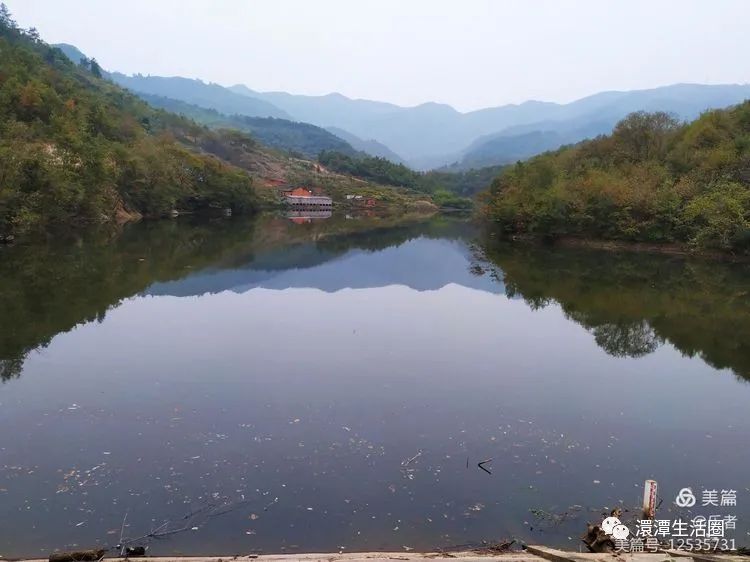 最美大浪山脚下蜂洞冲随州作者:王从伦