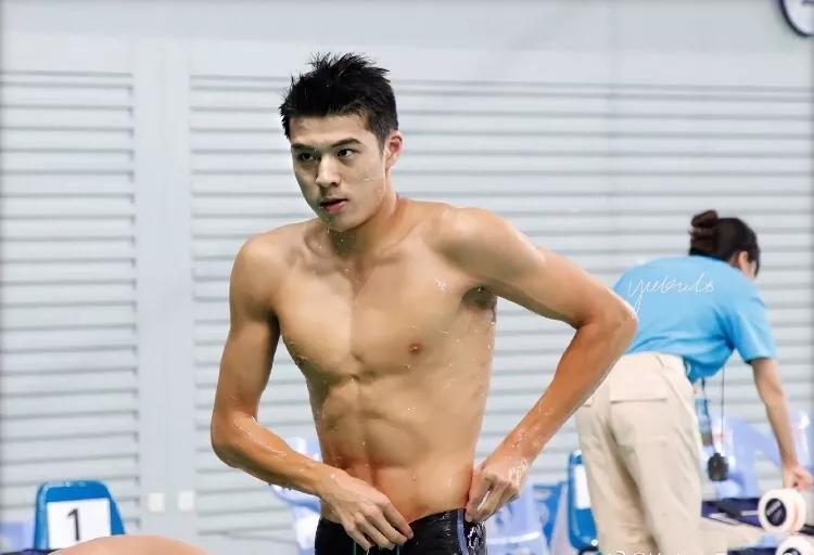 拜托，千万别让萧亚轩看到这些国家体坛中的鲜肉帅哥