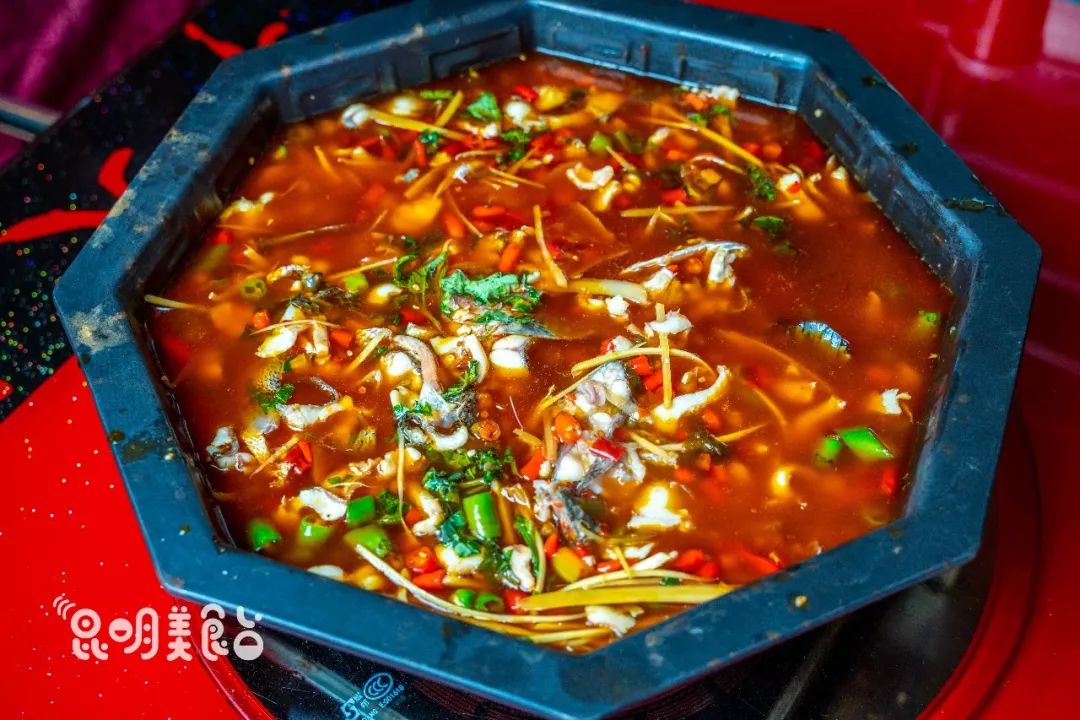 昆明必须知道的高端饭店,昆明市比较出名的饭店