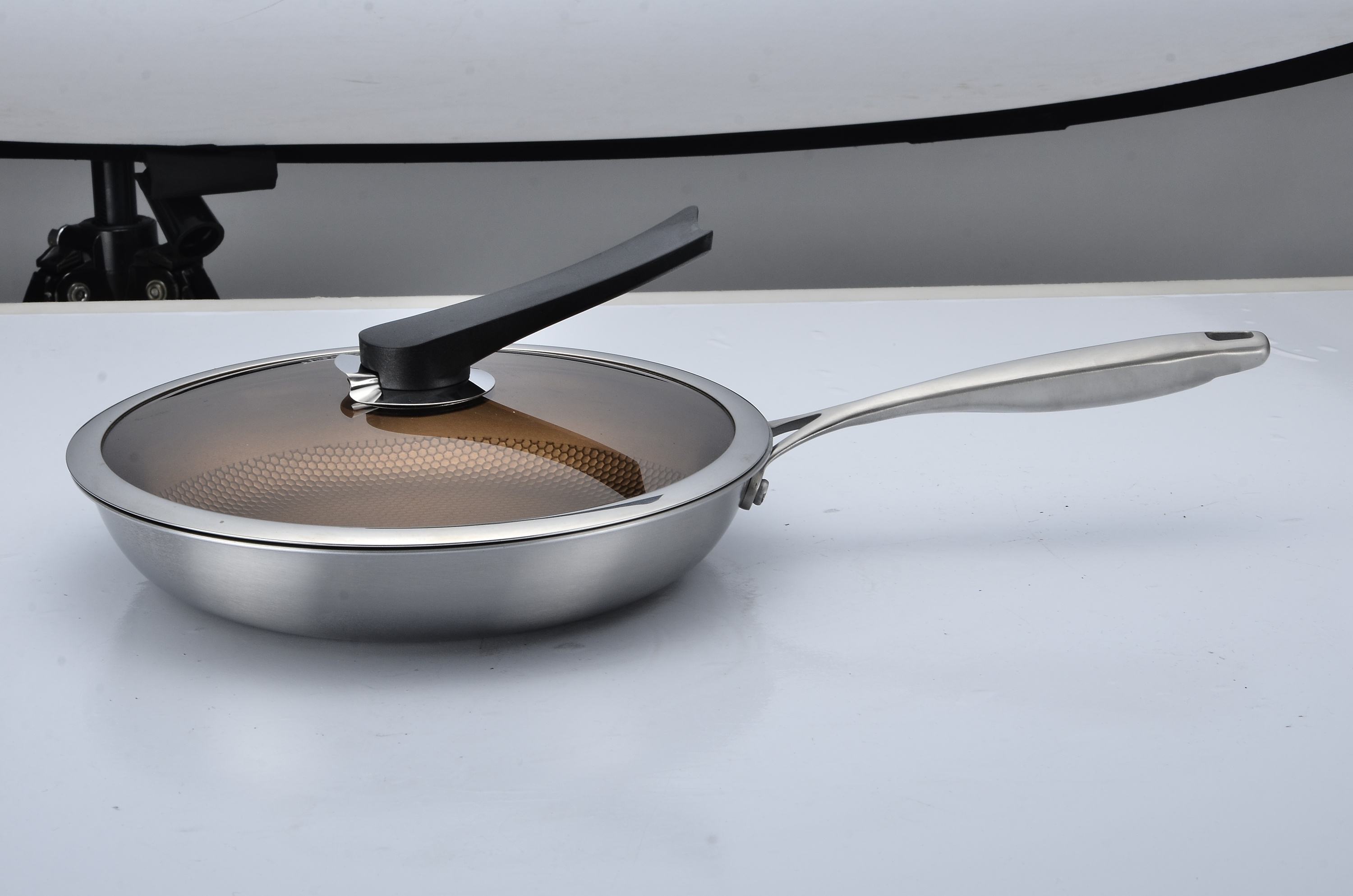 如何分辨316不锈钢和304的区别,为什么都是316钢价钱差距那么大