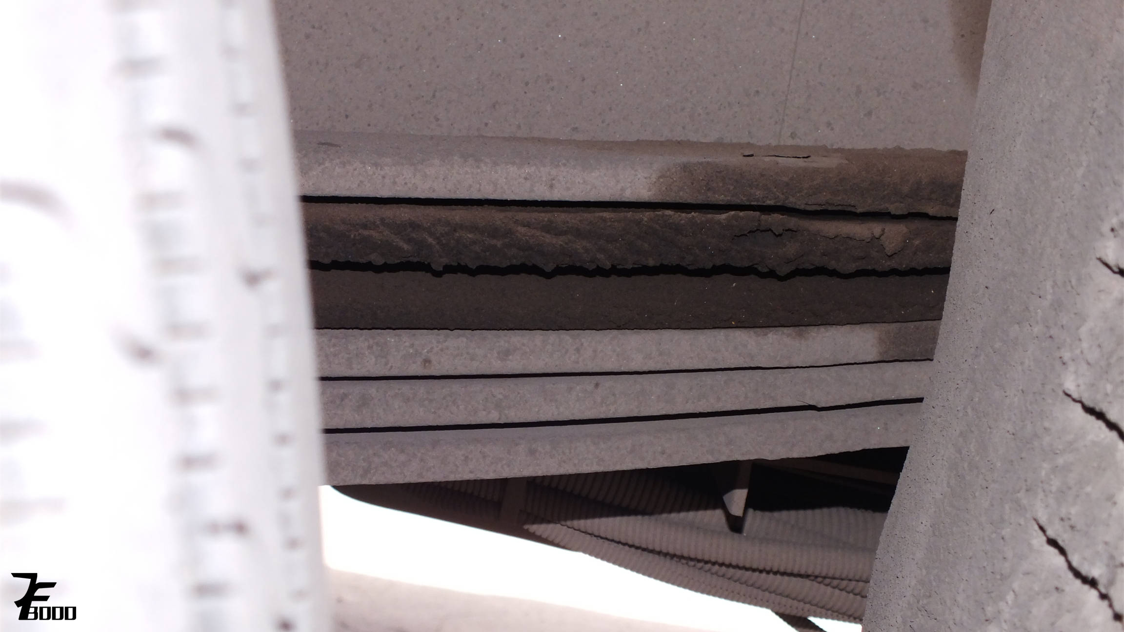 机房的渣评21西宁公交亚星JS6111SHCJ