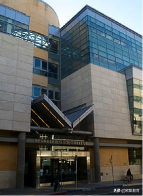 美国巴特社区学院,美国大都会社区学院