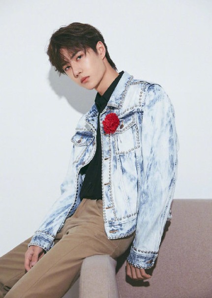 男明星有多少个王一博,明星们眼中的王一博