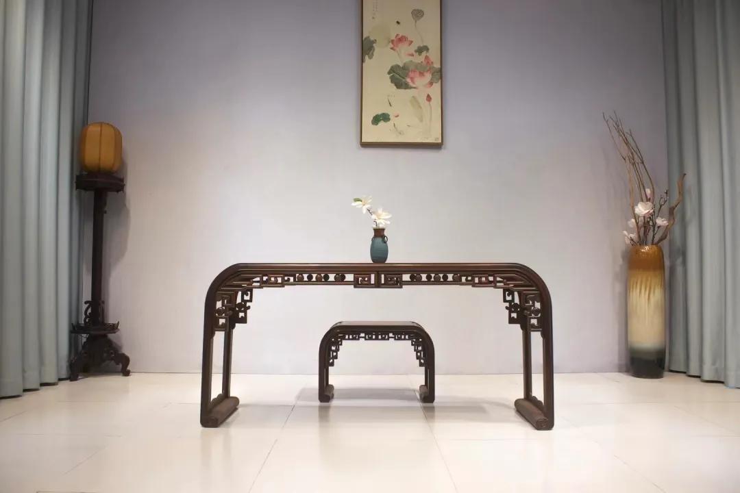 红木家具店的家具怎么除尘,红木家具保养及修补