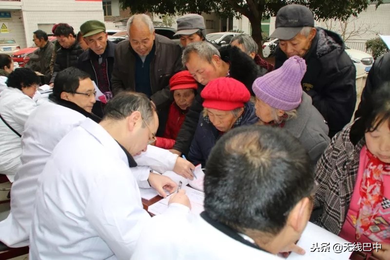 白衣红心修仁术！巴中1人上榜“四川好人”