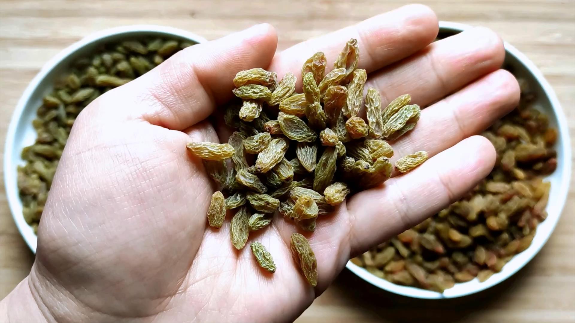 硫磺熏的葡萄干如何吃才健康,硫磺熏葡萄干怎么检测