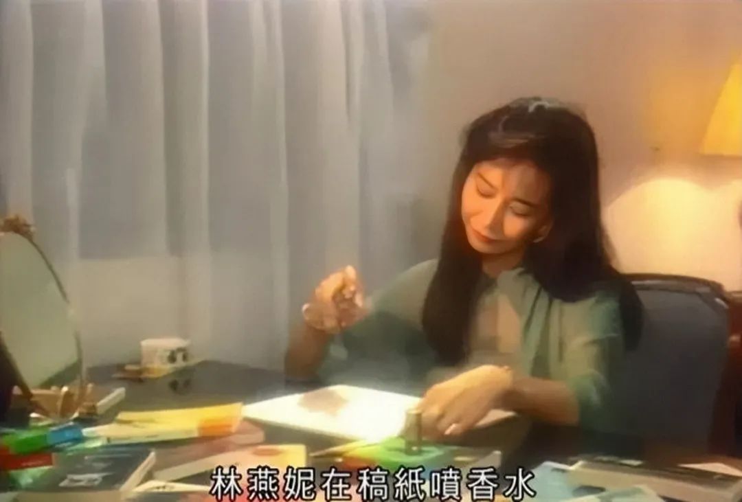 穿三百万皮草的香江富贵花，前半生让人羡慕，后半生却惨遭唾骂？