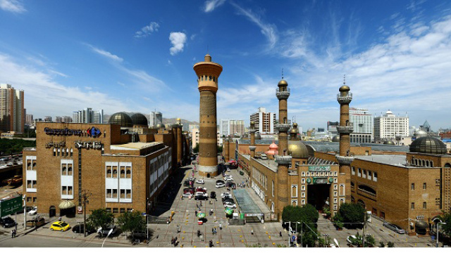 火焰山景区地表温度最高77度,新疆火焰山地表温度76度