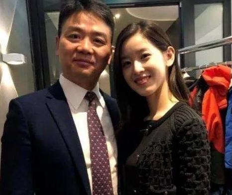 揭秘刘强东幕后不为人知的秘密,刘强东卸任后又有新消息吗