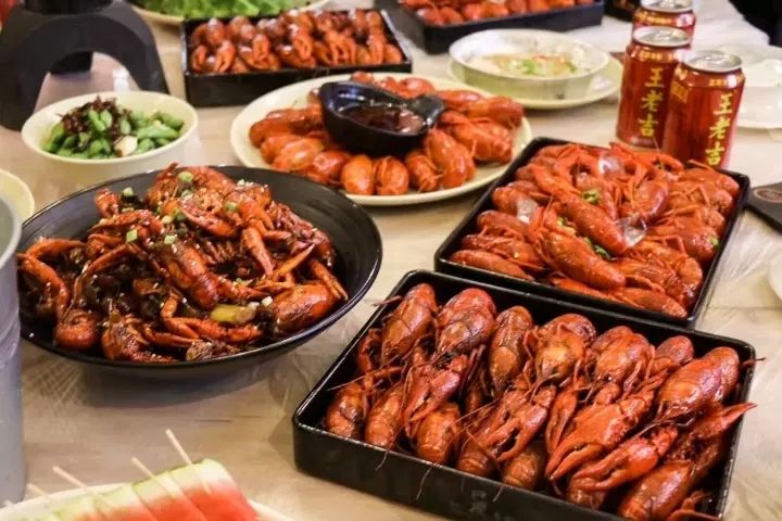 武汉鹿角巷网红店,武汉真正值得去的美食店