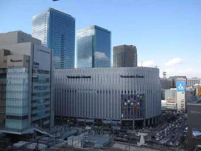 大阪心斋桥商业街有优衣库店吗 (大阪心斋桥购物街)