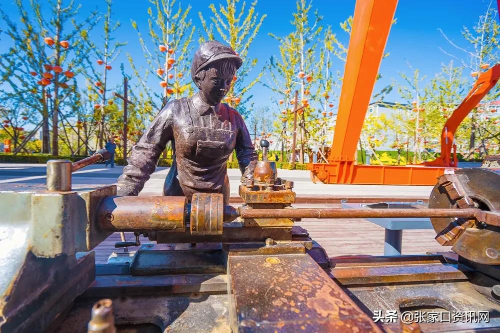 张家口新开的主题公园,张家口大好河山景观区夜景