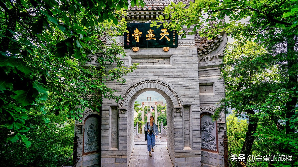 中国道教十大名山崆峒山景点图片,游览崆峒山道观走哪条路线