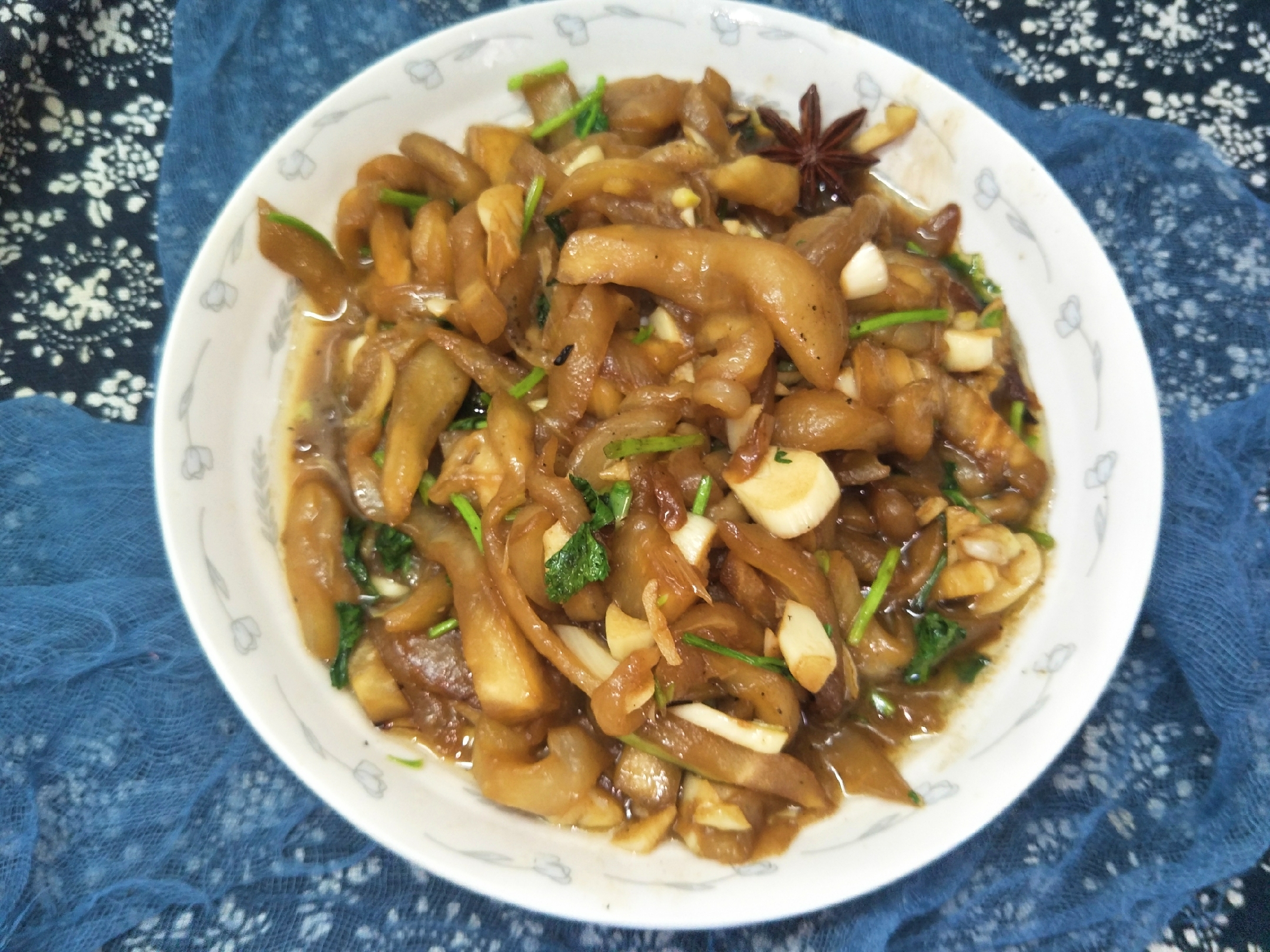 茄子的十种家常吃法 (茄子的软烂且清淡神仙吃法)