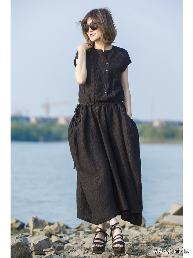 时髦又高级感十足的连衣裙美爆了,特别好看的时尚连衣裙