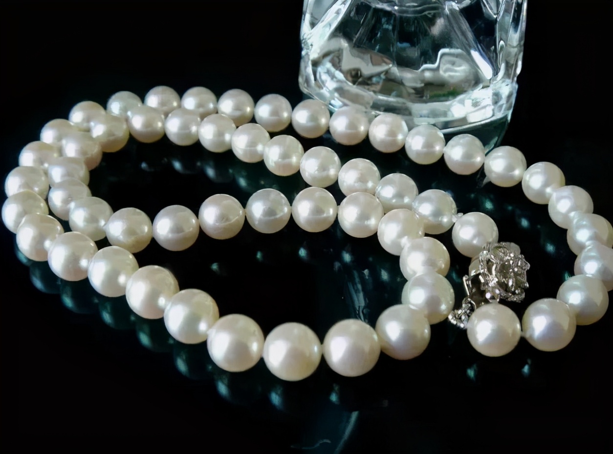珍珠项链怎么保养视频,如何保养珍珠项链变亮一点
