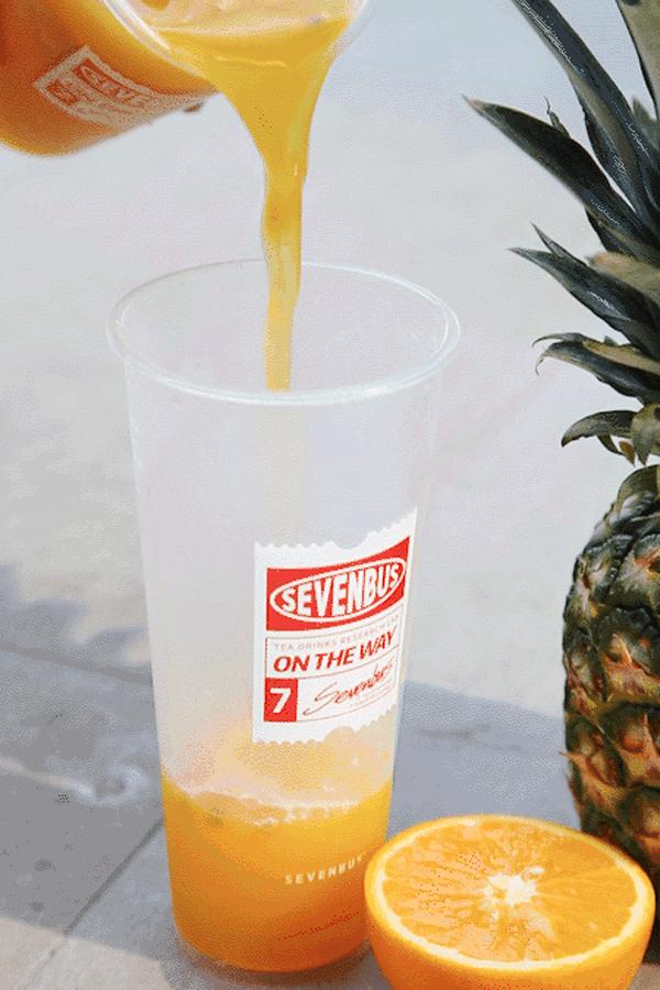 一天上40款新品，SEVENBUS这次玩大了...