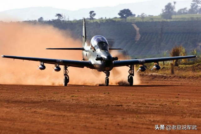 引进巴西螺旋桨攻击机雷达,a-29超级巨嘴鸟攻击机最高时速