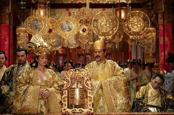 唐朝末年黄巢之乱杀了多少外族人,唐僖宗质问黄巢的姬妾们