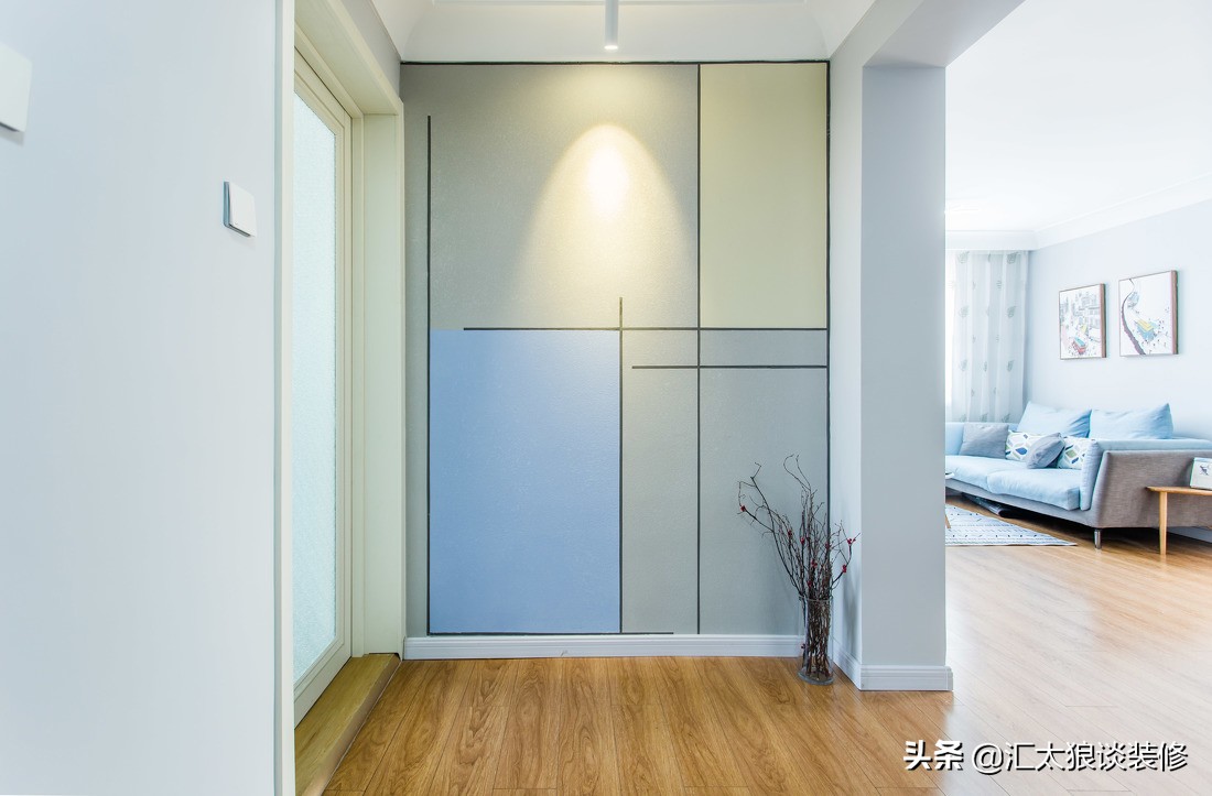 简单装修刷亮色乳胶漆效果案例,不吊顶不装射灯装修效果图