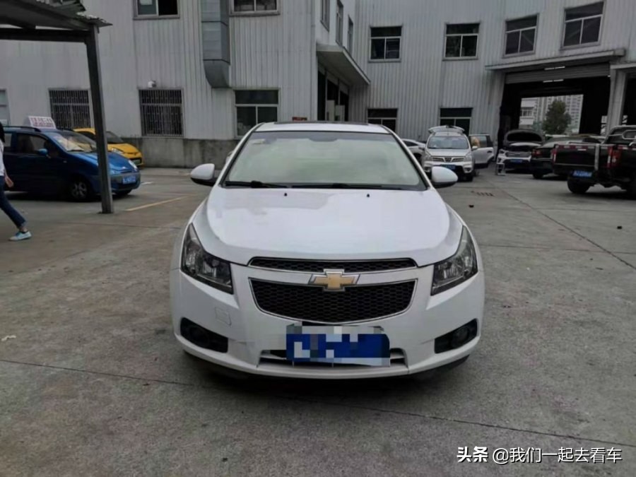 雪佛兰科鲁兹2009款1.6自动sl,雪佛兰科鲁兹2009款自动挡多少钱