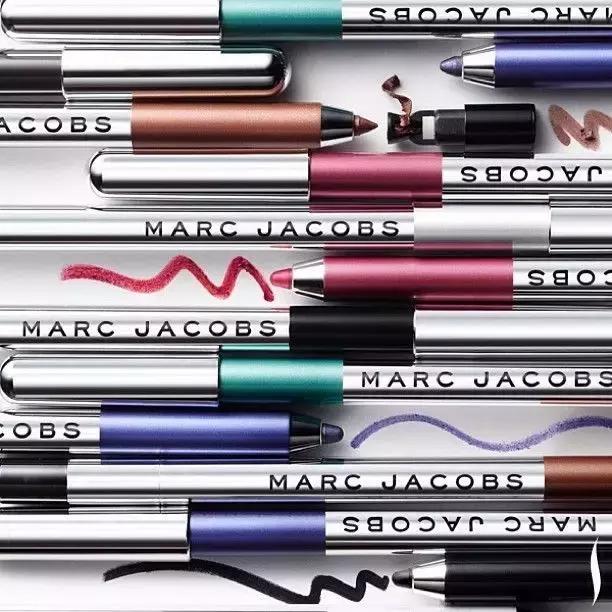 化妆常识：在眼线笔上花掉的冤枉钱大概可以包1年杨洋了吧！