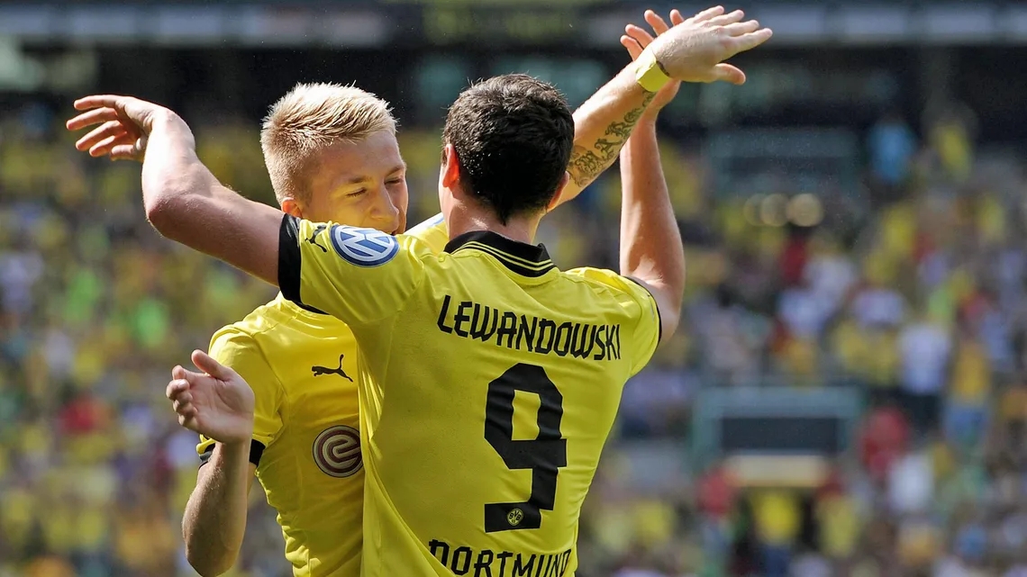 莱万创造德甲半程进球新纪录,莱万欧冠德甲排名