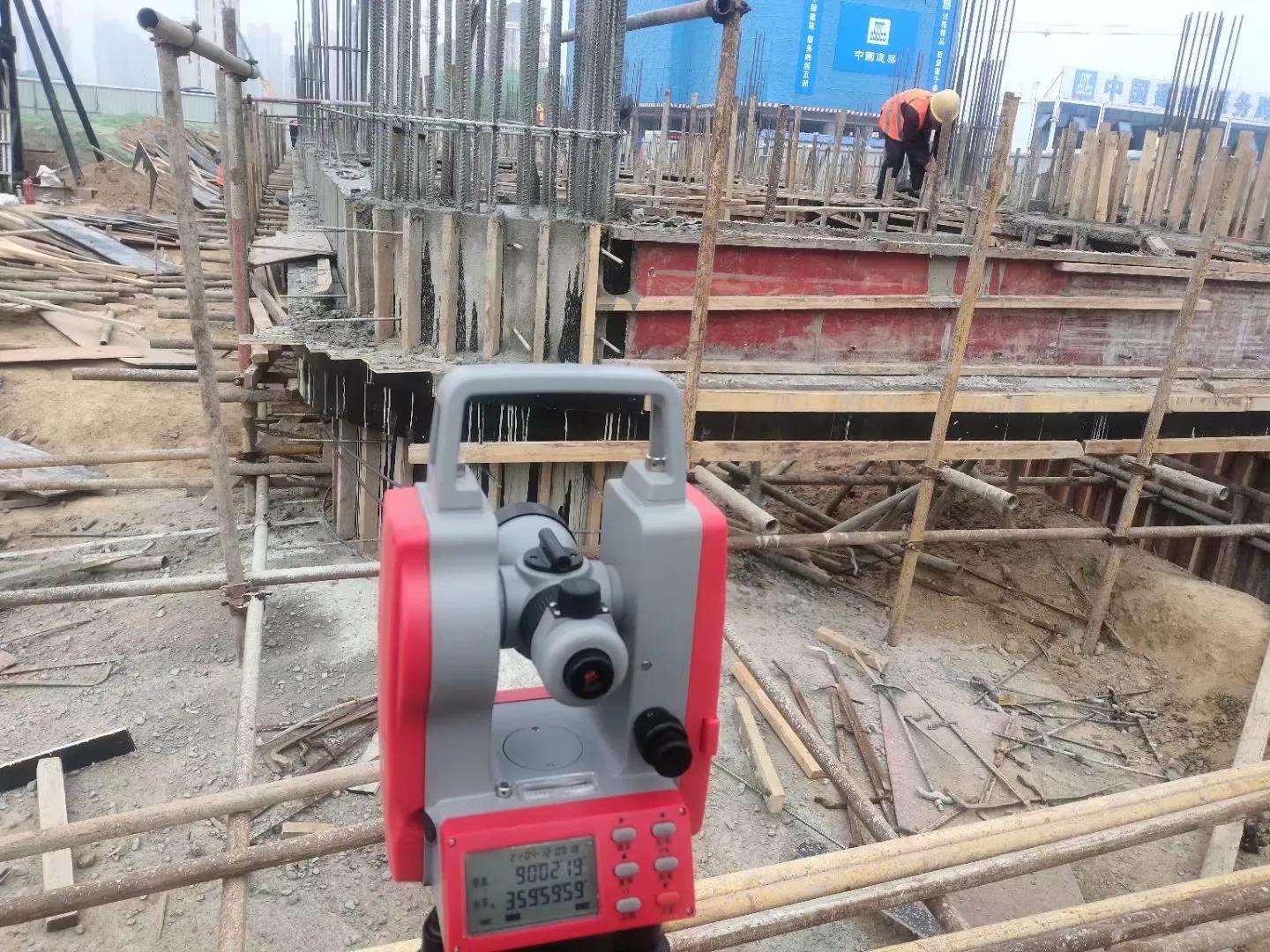 经纬仪放线使用方法教程,电子经纬仪怎么做垂直放线