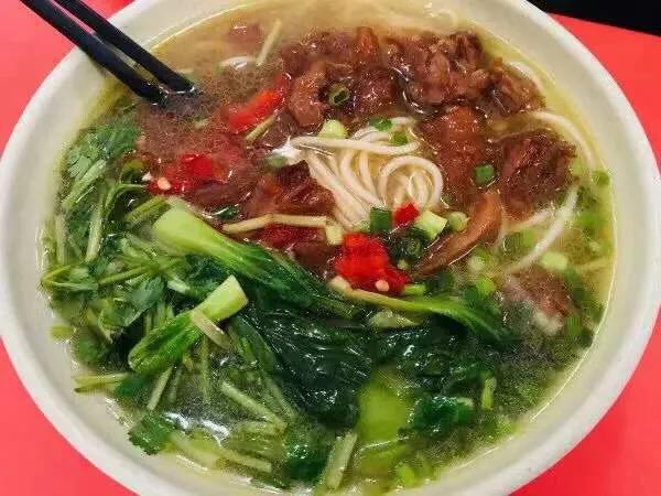 宁波哪里有吃正宗牛肉面的地方,宁波顶流商圈