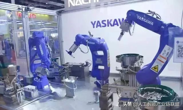 日本机器人和美国机器人,日本机器人对战美国机器人