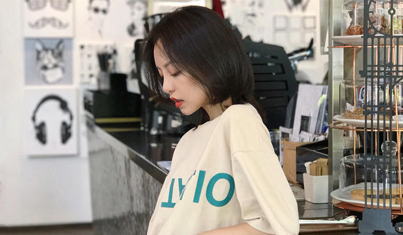 泛泛的时尚塑造娉婷婀娜身姿