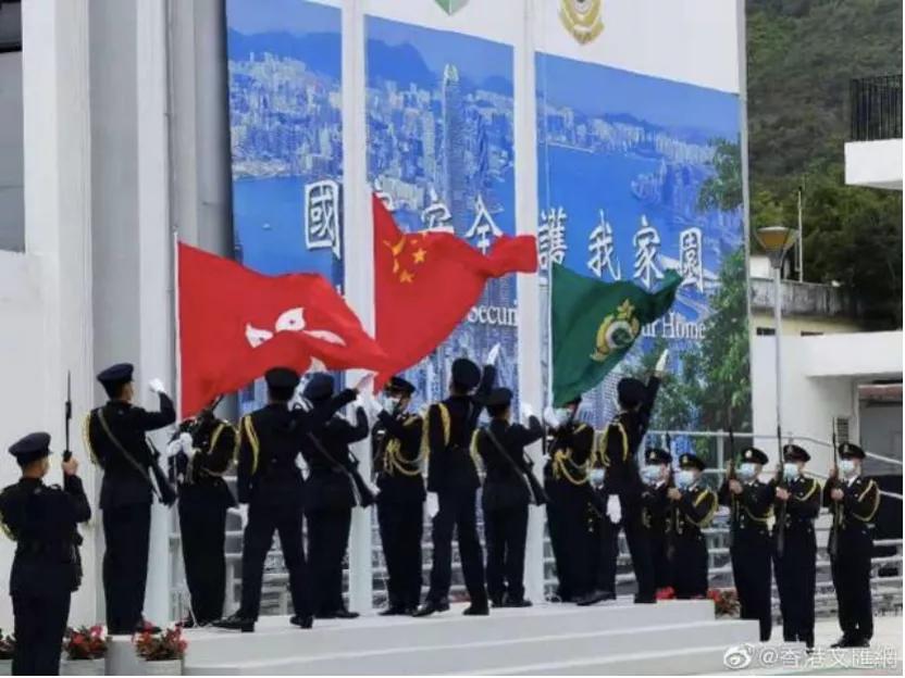 这个七一：香港贺建*党**，庆回归，首次中式步操升旗礼