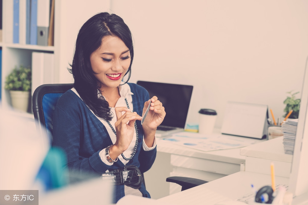 怎么跟客户说交定金话术,顾客说没钱怎么逼单