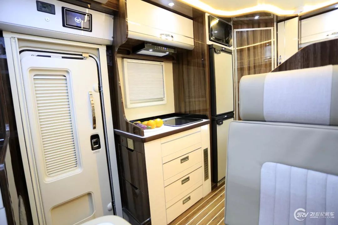 不超过50万的越野房车,不到40万的豪华大型房车