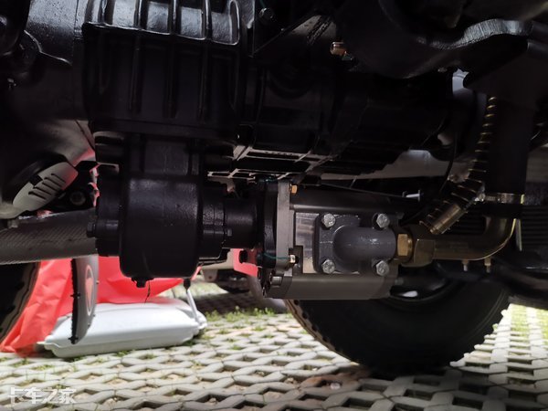 福田瑞沃es5渣土自卸车,合法装载2吨的轻卡