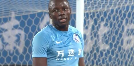 大连人队穆谢奎,大连主场穆谢奎