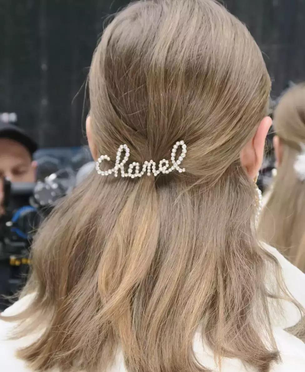 最近流行的时髦发型,今年流行的发型全在这