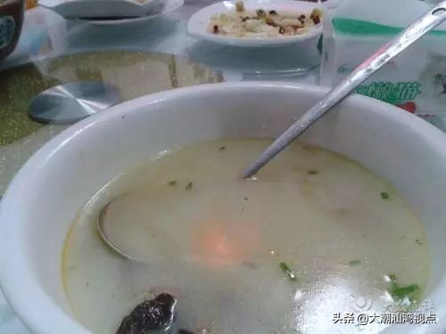 放飞机在粤语中的意思,巴闭粤语正确用词