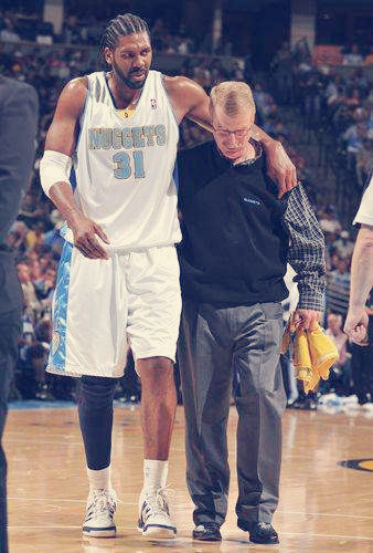 姚明最后一位老将的坚持,姚明同期篮球队员