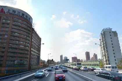 跑滴滴赚得多不,每天八小时跑滴滴能赚多少钱