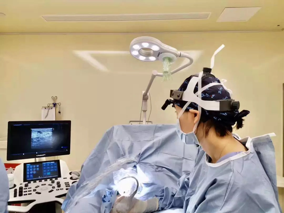 我静脉曲张最近老是疼怎么办,我静脉曲张了应该怎么治疗