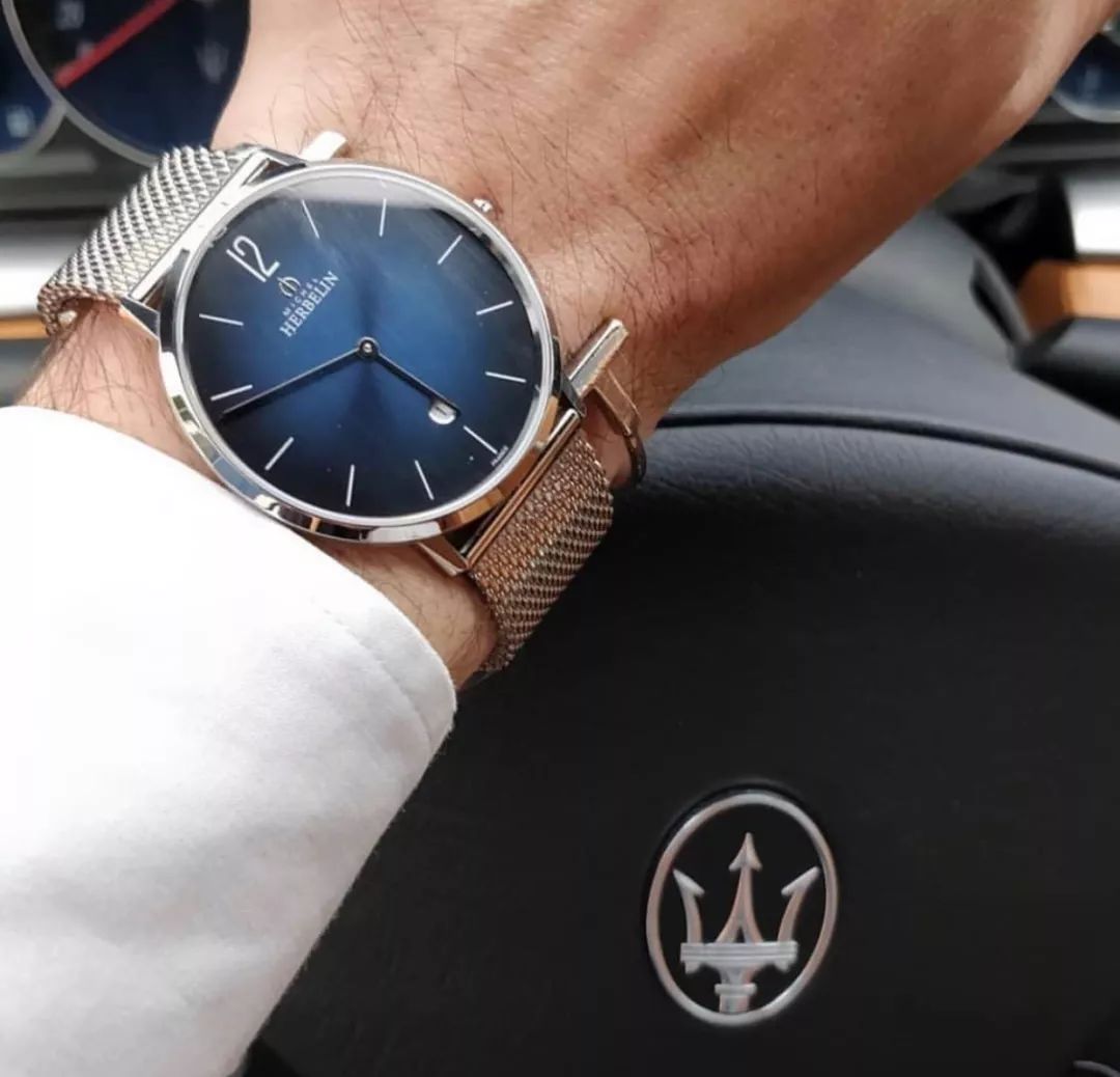 为什么很多人去买几十块钱的手表,现在年轻人有必要买手表吗