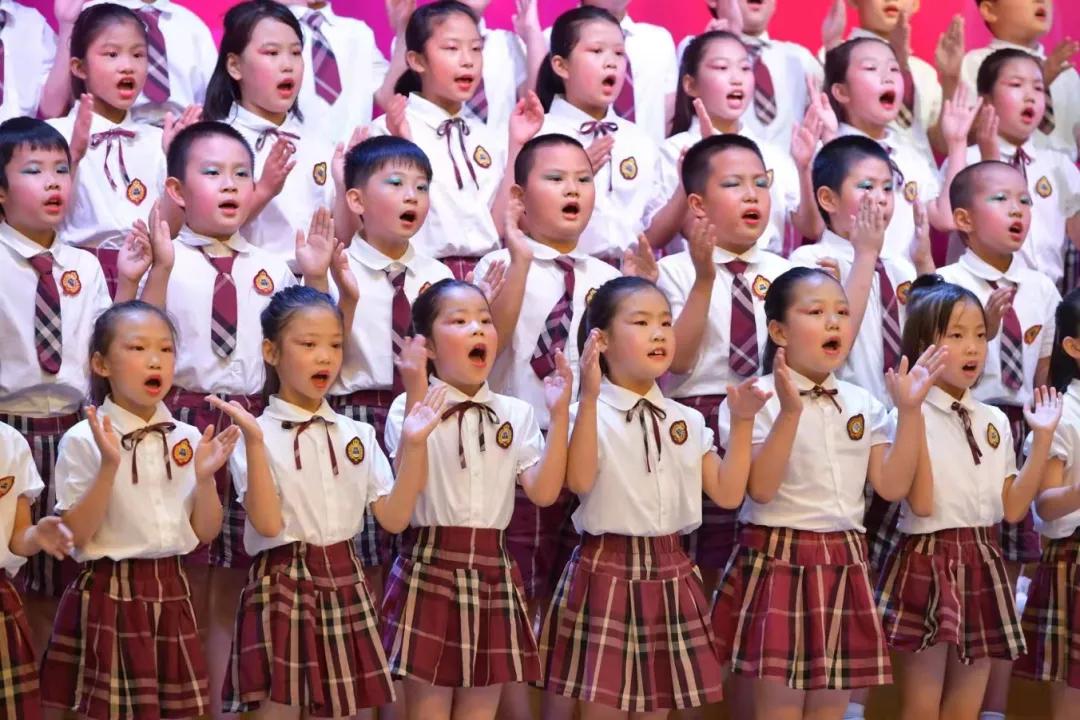 左手国学，右手英语，中杉学校真不一般