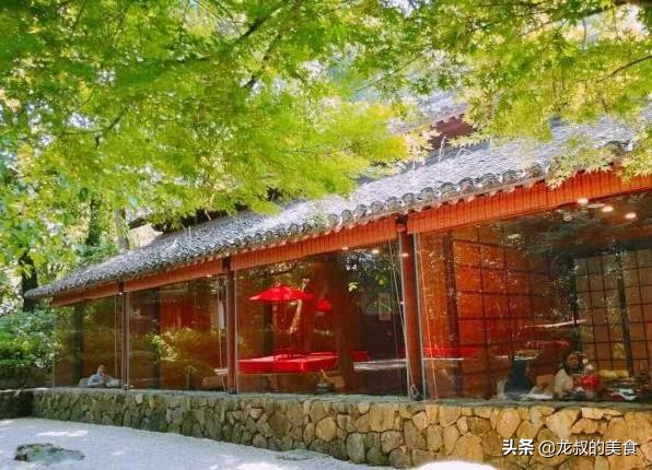 全球十大最贵的餐厅,日本最好吃的50家餐厅