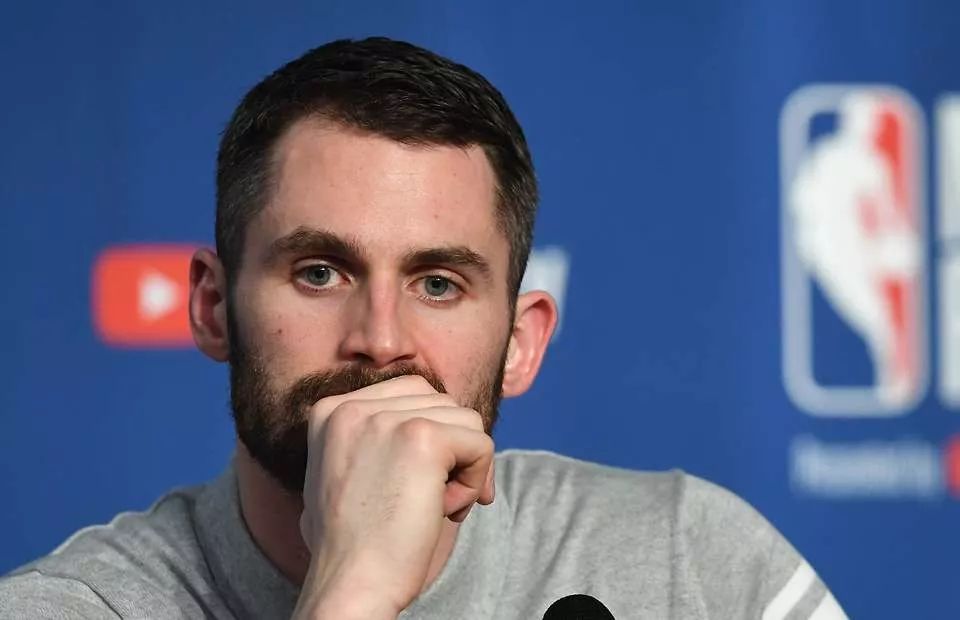 这后卫如此独，乐福生气，那是有道理的