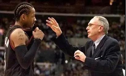 拉里布朗教练,传奇教练罗伯