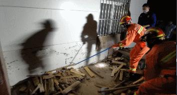 蛇出没！别怕，有“蓝朋友”保护你！