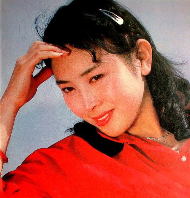 80年代的珠影厂，15位美丽女演员争奇斗艳，谁是你昔日的女神呢？