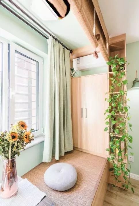 阳台做榻榻米如何解决晾衣服问题,阳台装一半榻榻米装修效果图