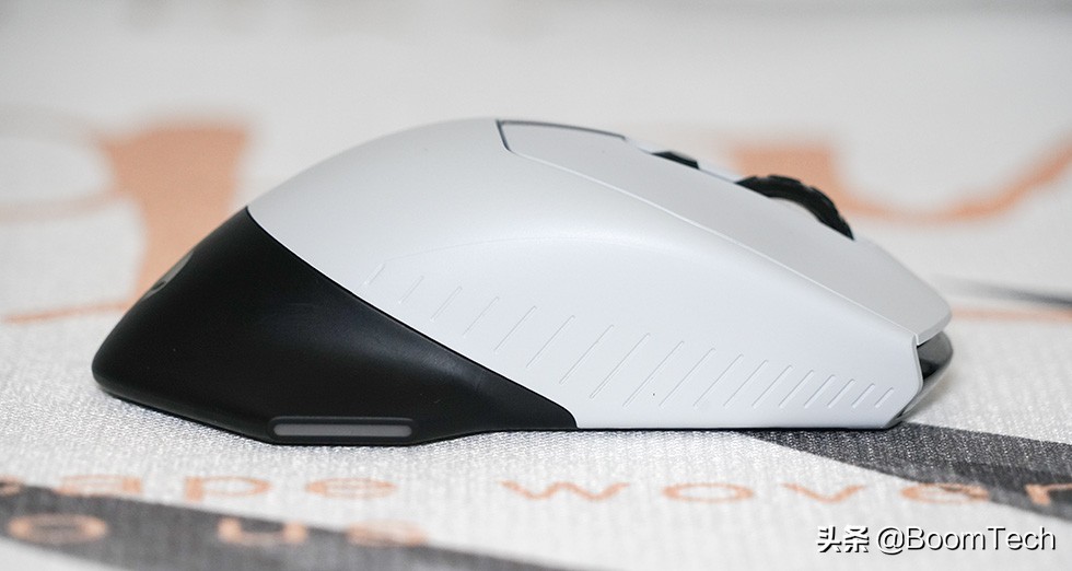 alienwareaw310m鼠标,alienware610鼠标背面